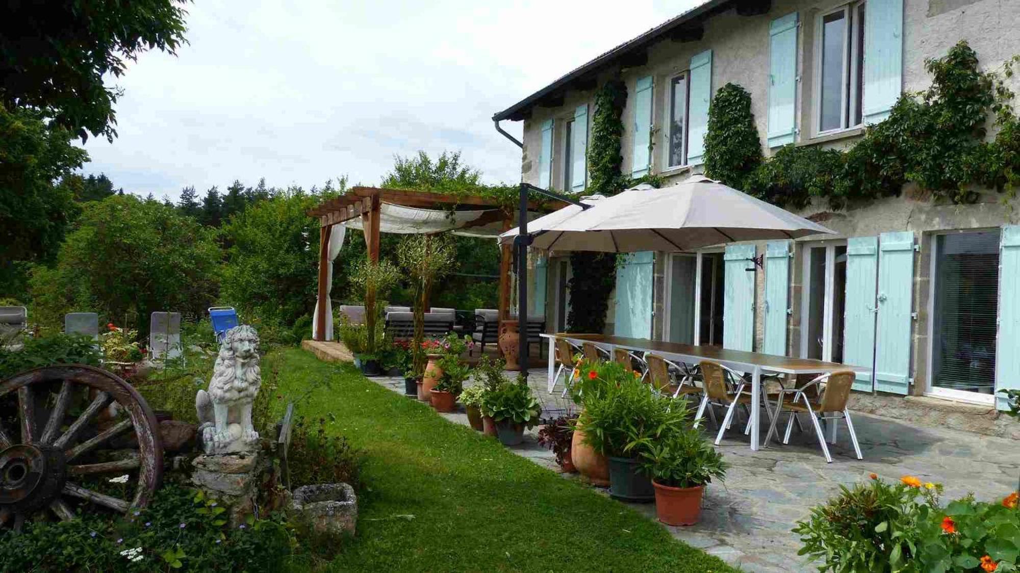 Hotel La Ferme Du Garnasson Doranges Exterior foto